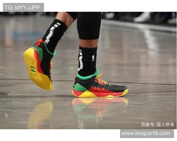NBA球员赛季球鞋消耗揭秘篮网球员亲自分享使用心得