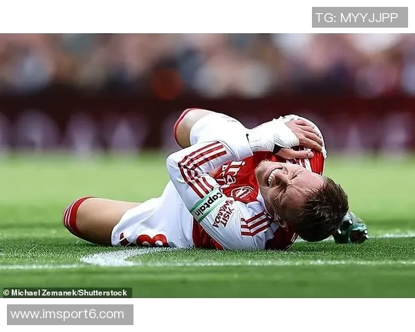 本怀特伤缺一个月阿森纳期待他在1月中旬复出