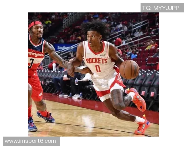 奥特强调杰伦格林的速度与突破能力对球队的重要性与影响力 奥特强调杰伦格林的速度与突破能力对球队的重要性与影响力